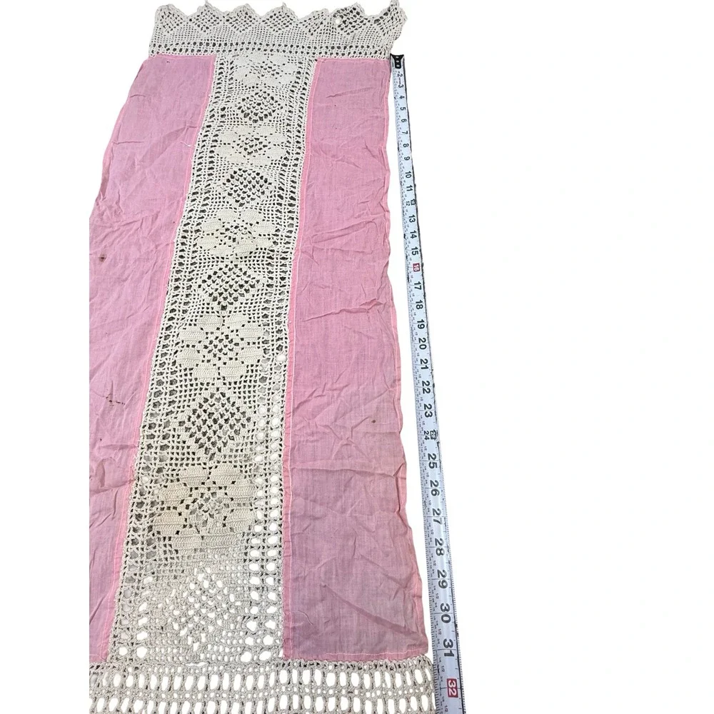 Vintage Pink Cream Crochet Lace Table Runner Handmade shabbychic cottagecore
